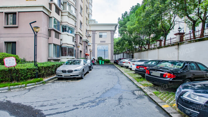 信达花园外景图