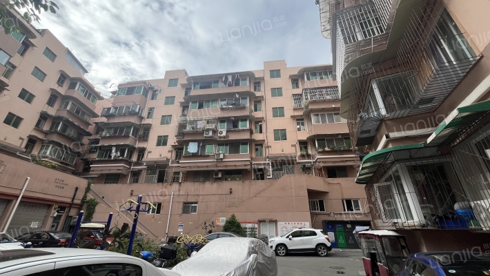 世发家园二期外景图