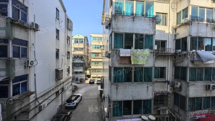 绮山路123弄外景图