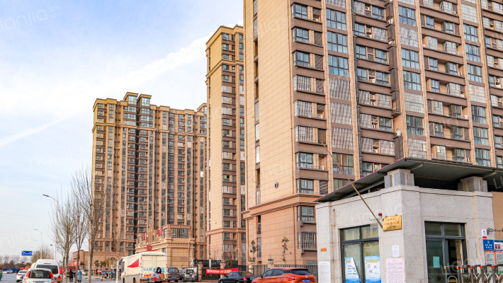 绿博花园小区外景图