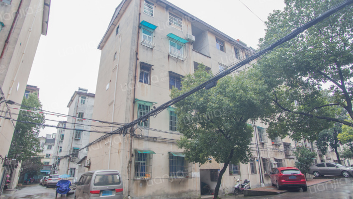 教师新村外景图