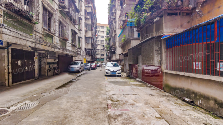 行仁里大院外景图