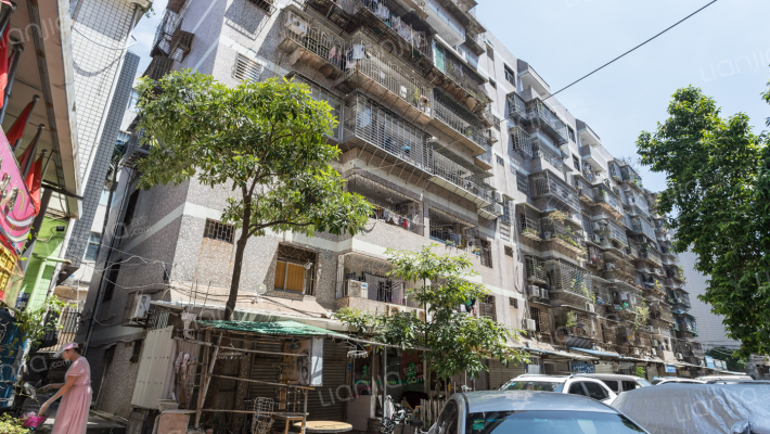 嘉信公寓外景图