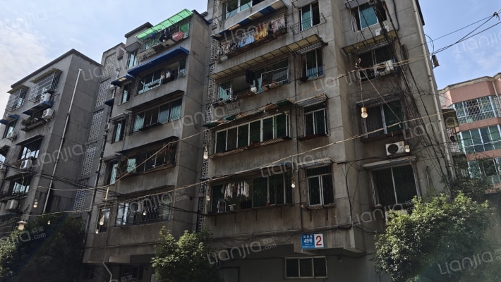 星辰公寓外景图