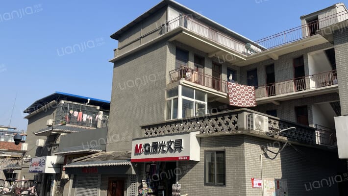 人民东路区粮食局家属院外景图