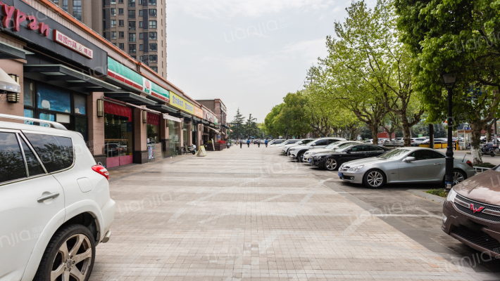 中邦大都会外景图