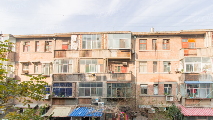 烟机厂家属院外景图