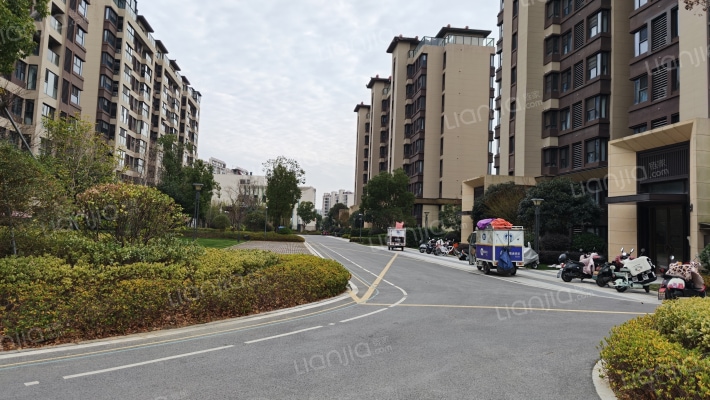 新力云语铂园外景图