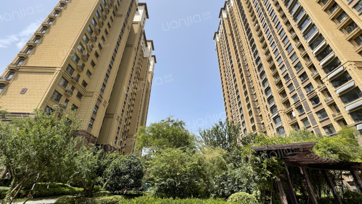 荣盛锦绣兰庭外景图