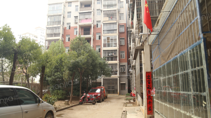 平安花园一期外景图