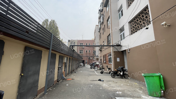 水产院家属楼外景图