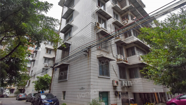 三花小区外景图