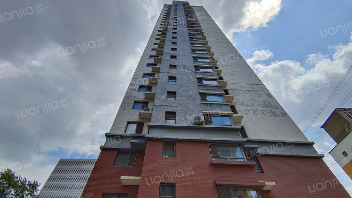 沈铁先锋家园外景图