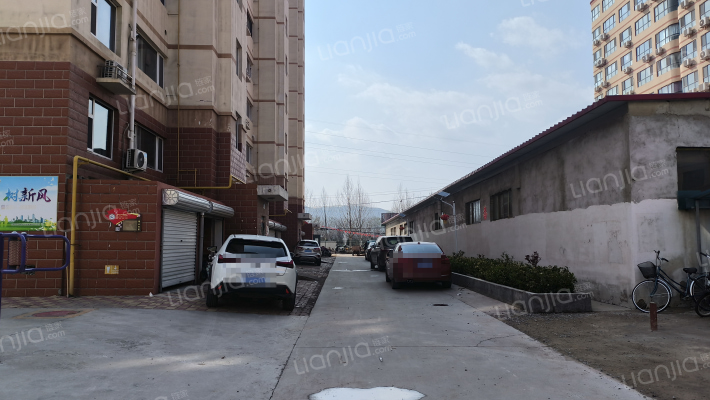 怡家花园外景图