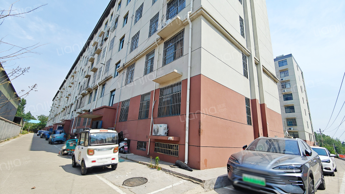 静淞花园外景图