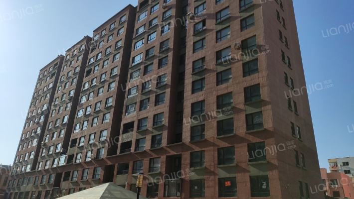 左岸尊邸外景图