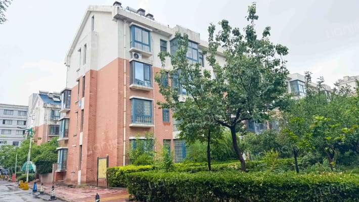 金地凯旋城四期外景图