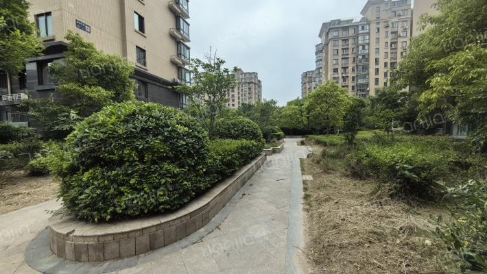 丰中名邸一期外景图