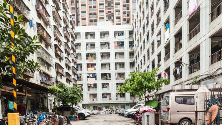 华天公寓外景图