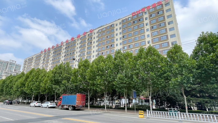 新东方公寓外景图