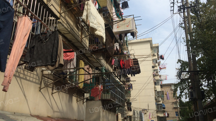 太平门东街外景图