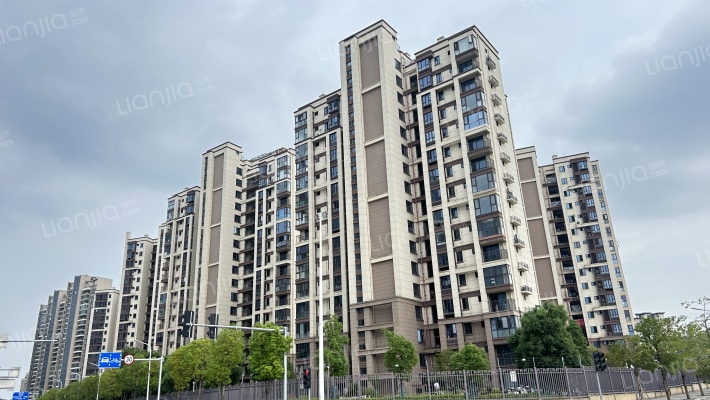 中建香樟南岸外景图