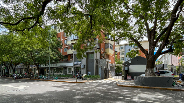 南横西街96号院外景图