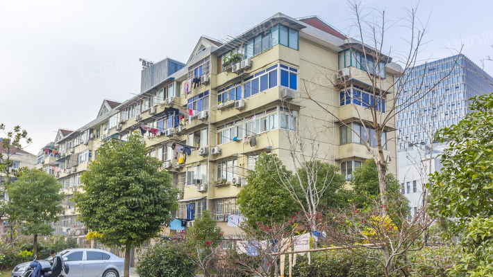 民主敦发小区外景图