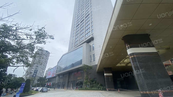 骏豪广场外景图