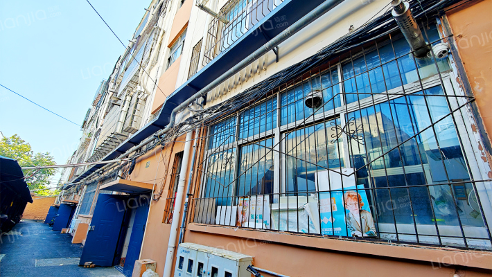 望山烟草局宿舍外景图