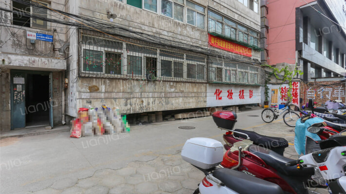 亲海百万小区外景图