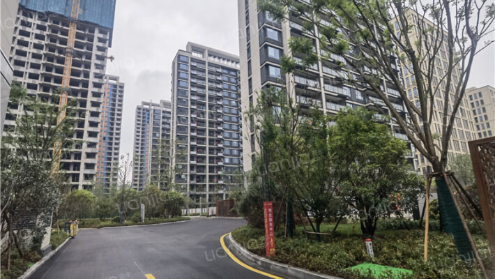 水沐云顶外景图