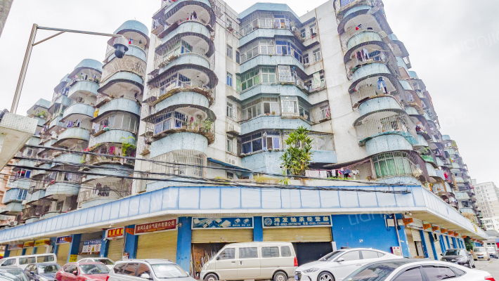 和兴花园住宅区外景图