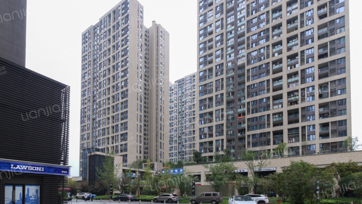 鲁能星城十三街区外景图