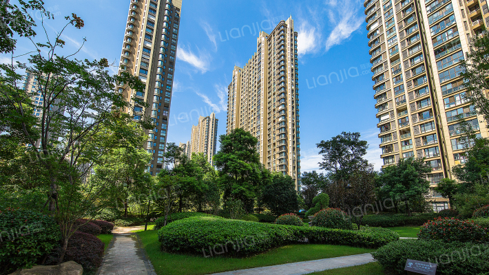 苏宁睿城银河国际街区外景图