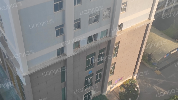 财兴盛大厦外景图