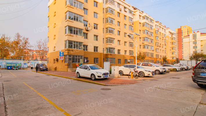 建安西小区外景图