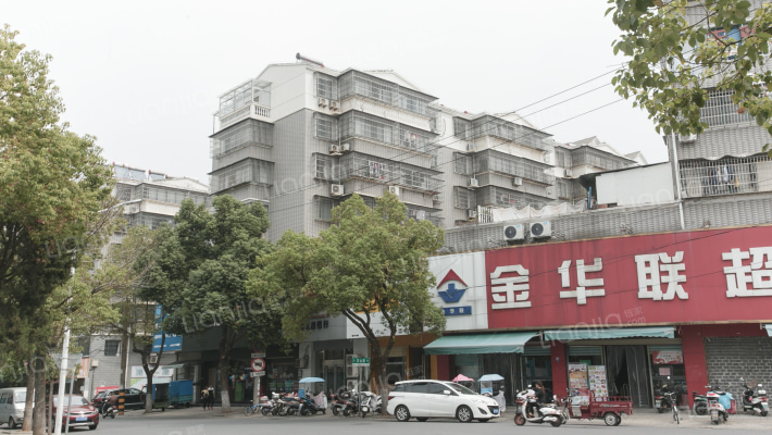 菱建小区外景图