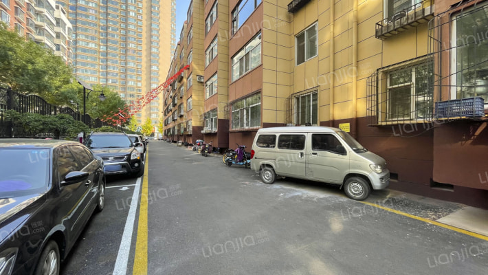 内燃机宿舍外景图