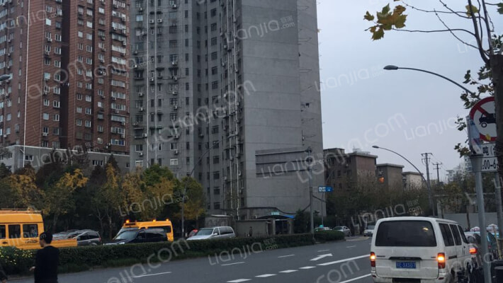 平广大楼外景图