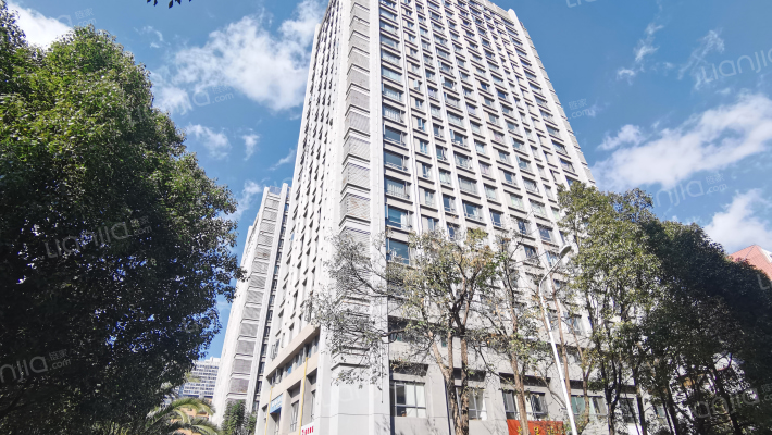 合金公寓外景图