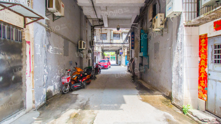 金球小区外景图