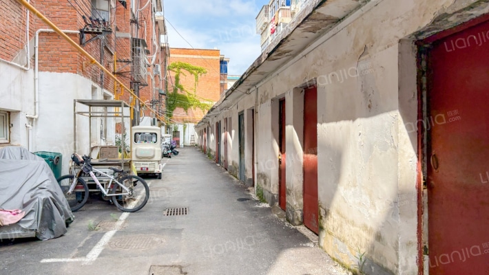 交警队家属院(文化路)外景图