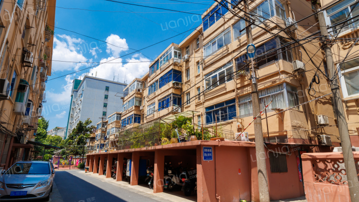 天桥六普宿舍外景图