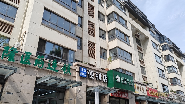 新苏名苑外景图