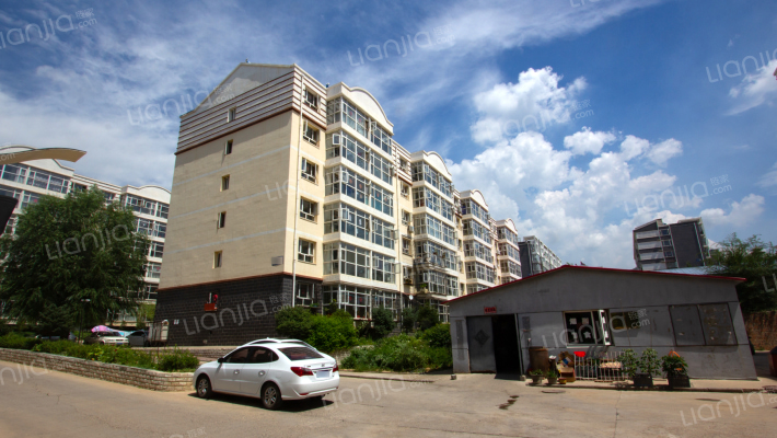 东方苑和谐小区外景图