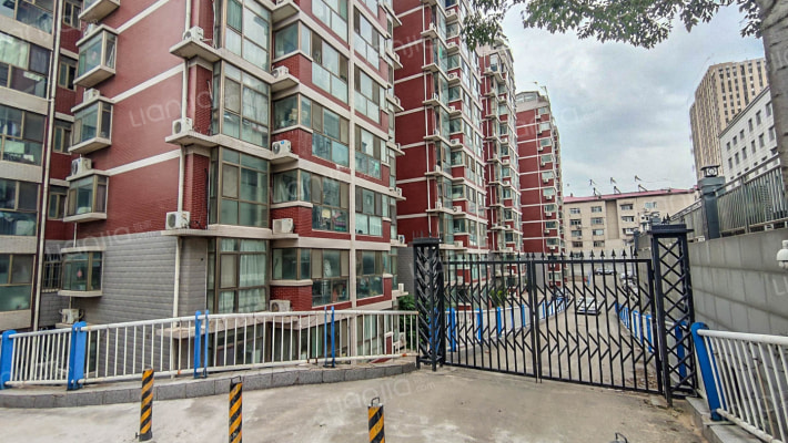 无影山中路105号外景图