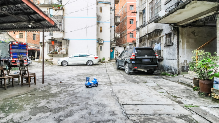 供销社宿舍外景图