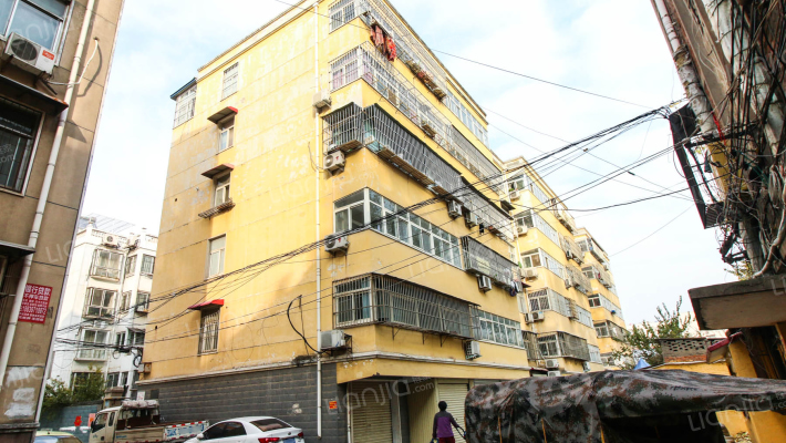 肉联厂家属院外景图