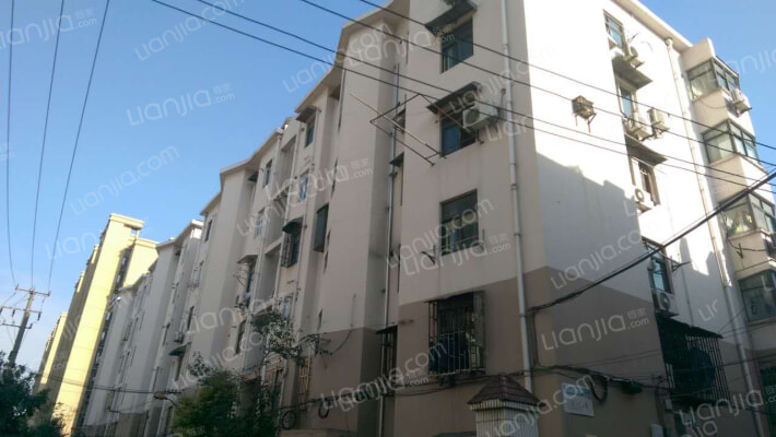 海星公寓外景图